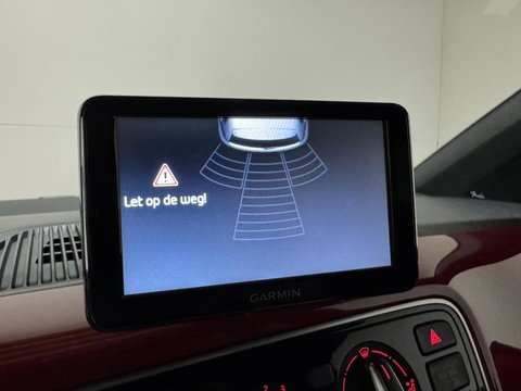 Volkswagen up! 1.0 high up! Pano Fender Cruise Navi PDC NAP