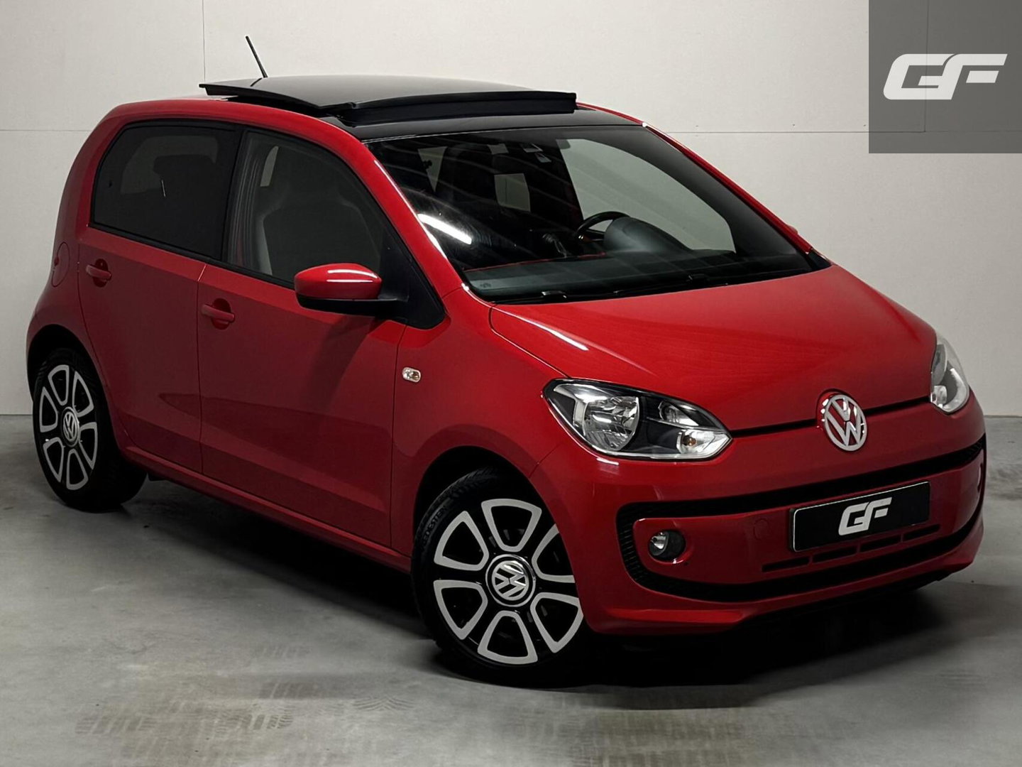 Volkswagen up! 1.0 high up! Pano Fender Cruise Navi PDC NAP