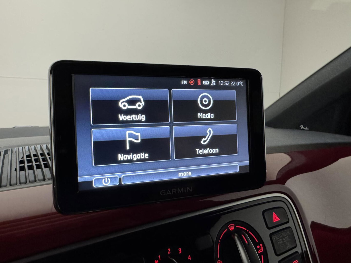 Volkswagen up! 1.0 high up! Pano Fender Cruise Navi PDC NAP