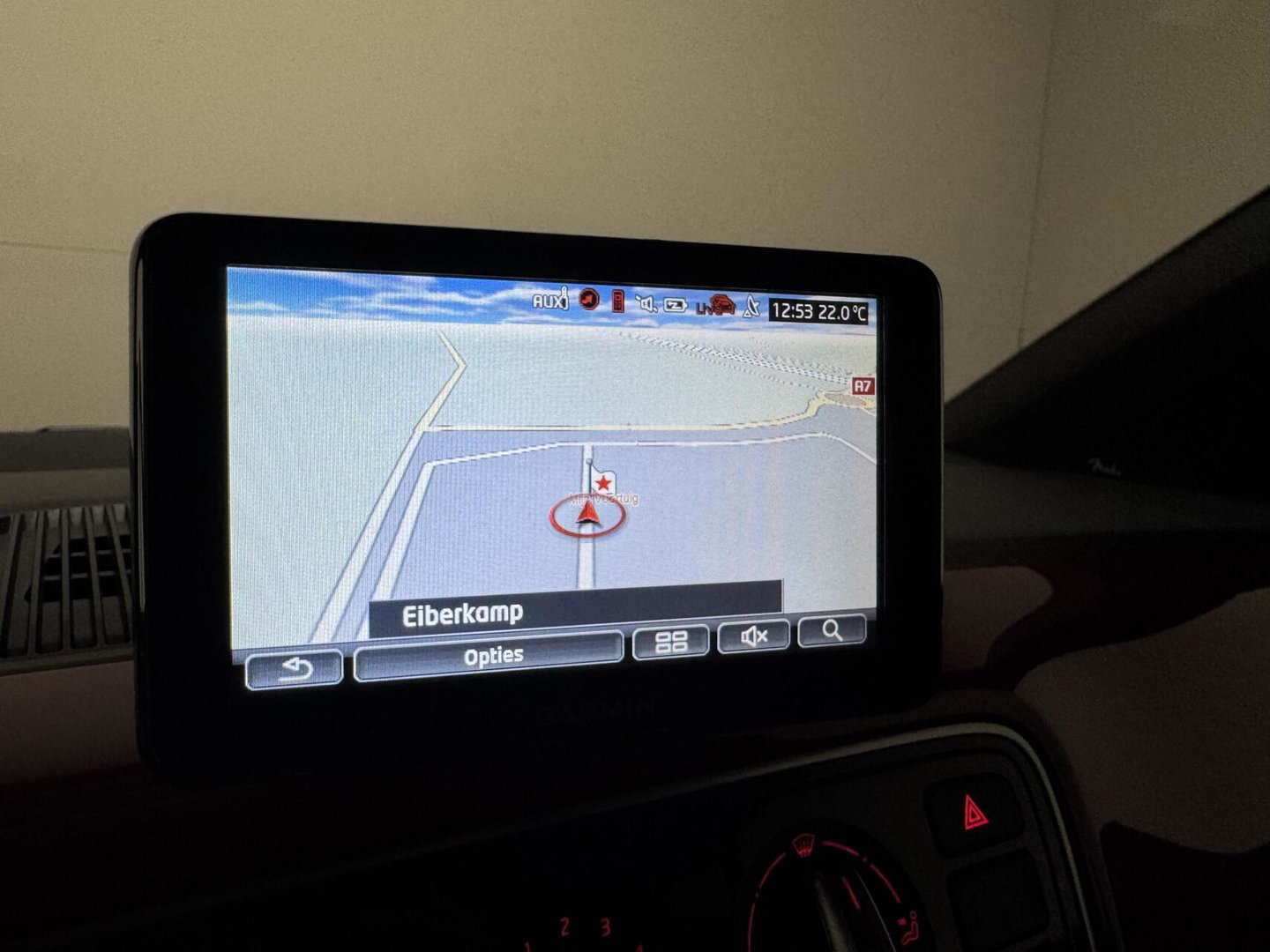 Volkswagen up! 1.0 high up! Pano Fender Cruise Navi PDC NAP