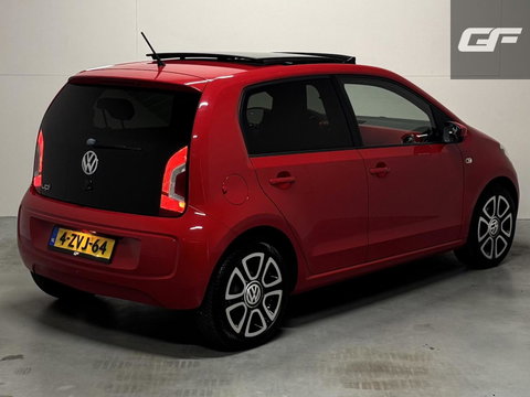 Volkswagen up! 1.0 high up! Pano Fender Cruise Navi PDC NAP