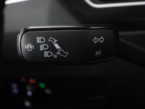 Volkswagen Tiguan 1.4 TSI eHybrid Elegance Exclusive | SOH 89,1% | Leder | Stoelverwarming | 360 Camera | Virtual Cockpit | Adaptive cruise | Carplay | Sfeerverlichting | Navigatie | Matrix LED | PHEV | Plug In