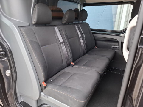 Renault Trafic 1.6 dCi T29 L2H1 DC Comfort DUBBEL CABINE / CRUISE CONTROLE / DEALER ONDERHOUDEN / NAVI