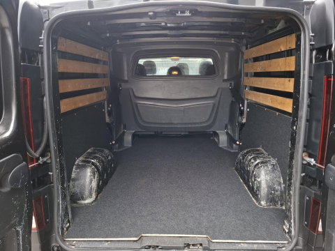 Renault Trafic 1.6 dCi T29 L2H1 DC Comfort DUBBEL CABINE / CRUISE CONTROLE / DEALER ONDERHOUDEN / NAVI