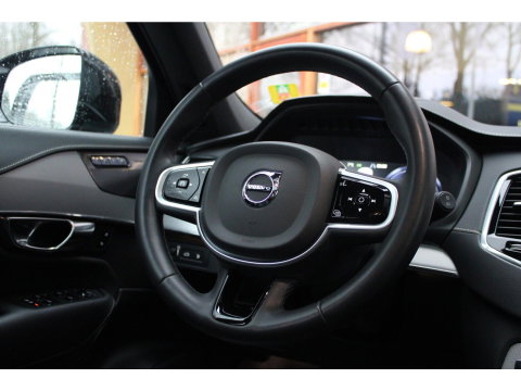 Volvo XC90 T8 Hybride Plus Dark LONG RANGE | Head-Up | Harman/Kardon | 360 Camera | Panoramadak | Trekhaak 2350kg |