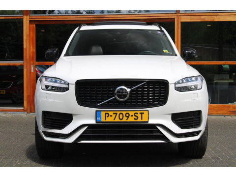 Volvo XC90 T8 Hybride Plus Dark LONG RANGE | Head-Up | Harman/Kardon | 360 Camera | Panoramadak | Trekhaak 2350kg |