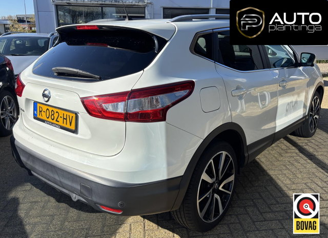 Nissan QASHQAI - 1.2 Acenta 116PK | Nette Staat | Onderhoudshistorie | 360 Camera | PANO | Stoelverwarming | Lederen Bekleding |