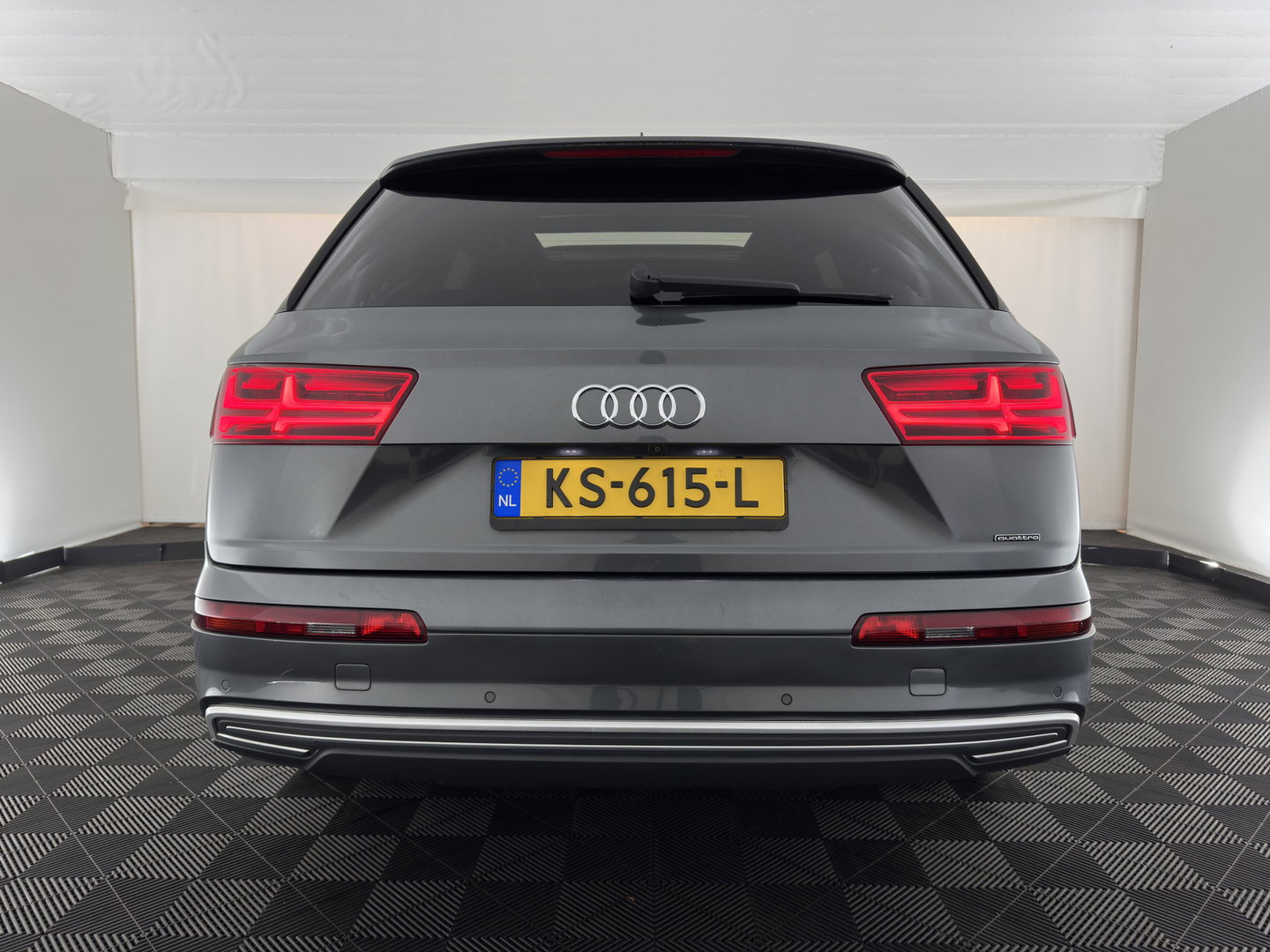 Audi Q7 3.0 TDI e-tron Quattro S-Line Sportpack (Plug-In) Aut. *PANO | LEATHER | FULL-LED | BOSE-AUDIO | ADAPTIVE-CRUISE | MEMORY-PACK | BLINDSPOT | CAMERA | DIGI-COCKPIT | NAVI-FULLMAP | SHIFTPADDLES | PRIVACYGLASS | AMBIENTLIGHT | 20''ALU*
