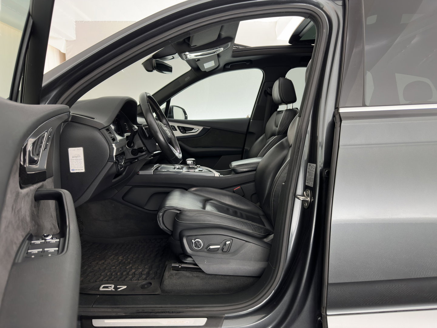Audi Q7 3.0 TDI e-tron Quattro S-Line Sportpack (Plug-In) Aut. *PANO | LEATHER | FULL-LED | BOSE-AUDIO | ADAPTIVE-CRUISE | MEMORY-PACK | BLINDSPOT | CAMERA | DIGI-COCKPIT | NAVI-FULLMAP | SHIFTPADDLES | PRIVACYGLASS | AMBIENTLIGHT | 20''ALU*