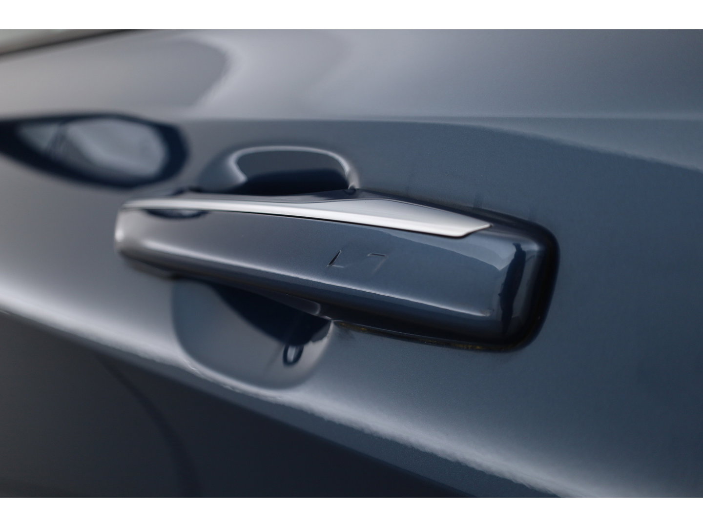 Lynk & Co 01 1.5 PHEV MY23 | Zwarte Hemel | Pano | 360cam + PDC | Adapt. Cruise | Memory | Stoelverw. | Apple CarPlay