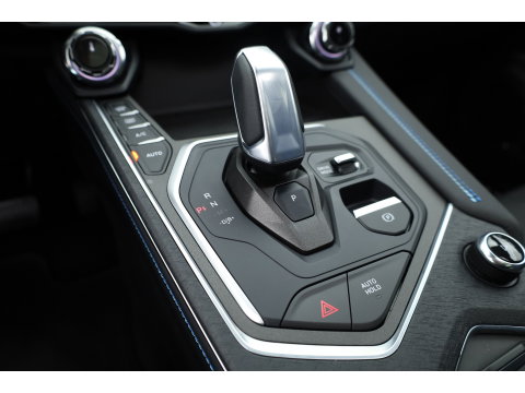 Lynk & Co 01 1.5 PHEV MY23 | Zwarte Hemel | Pano | 360cam + PDC | Adapt. Cruise | Memory | Stoelverw. | Apple CarPlay