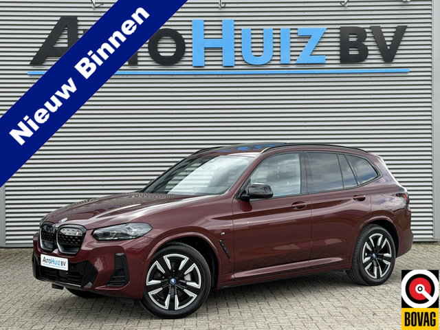 BMW iX3 - High Executive 80 kWh M Sport Panoramadak ACC Leder Keyless Entry Carplay Achteruitrijcamera BMW Live Dashboard Professional Stuurwielverwarming