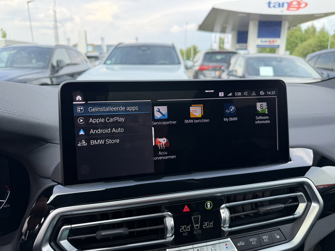BMW iX3