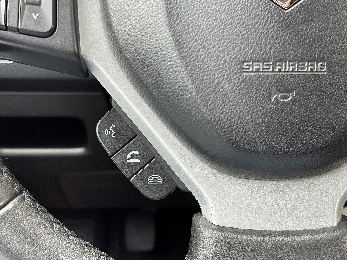 Suzuki Vitara 1.0 Boosterjet Select | Apple Carplay | Android Auto | Navigatie | Stoelverwarming | DAB+ | Camera | Cruise Control | 17" Lichtmetaal | Airconditioning | LED |