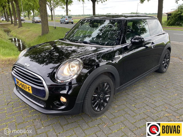 MINI Cooper - 1.5 Pepper I Zwart I Sportvelgen I
