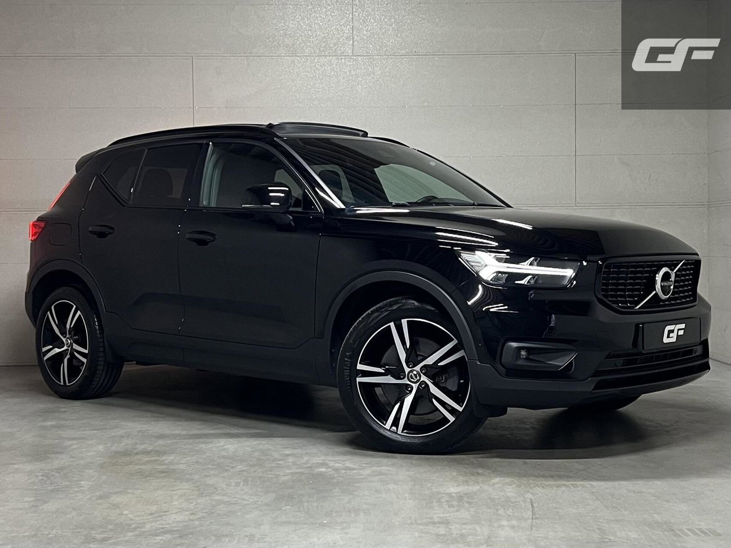 Volvo XC40 1.5 T5 Recharge R-Design Pano H/K 360° Memory