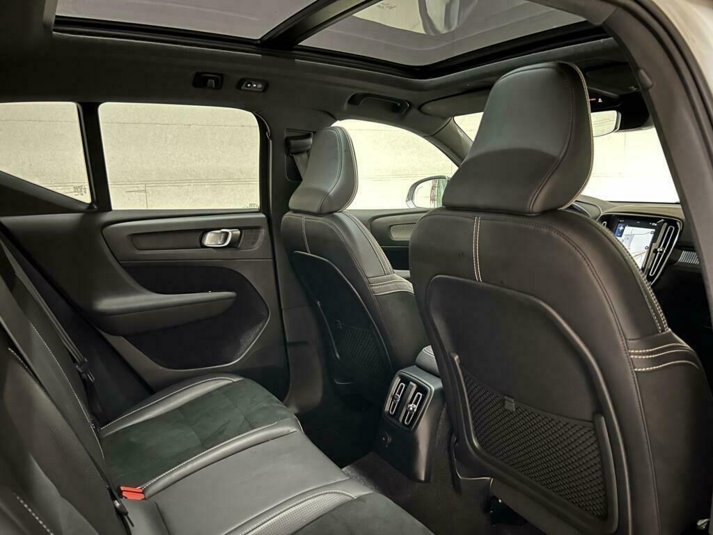 Volvo XC40 1.5 T5 Recharge R-Design Pano H/K 360° Memory