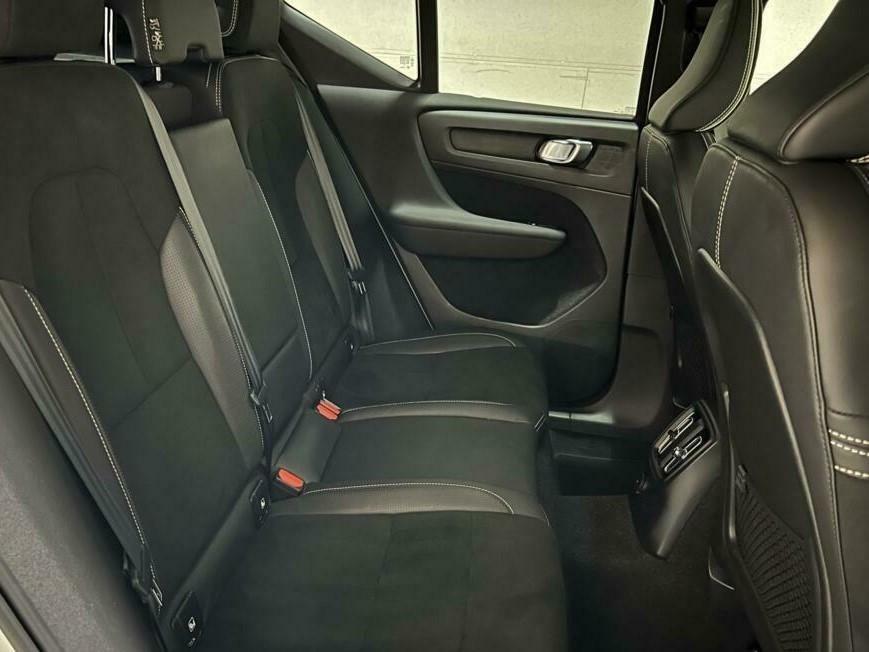 Volvo XC40 1.5 T5 Recharge R-Design Pano H/K 360° Memory