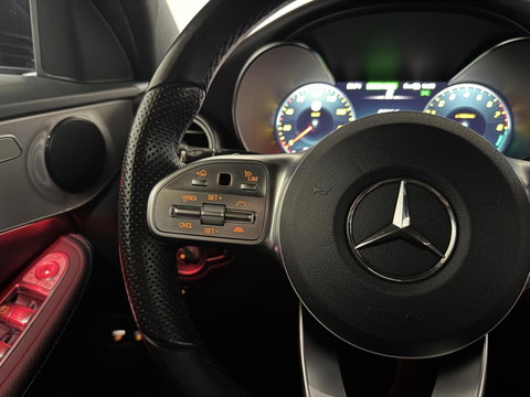Mercedes-Benz C-Klasse Estate 300e AMG Pano Leer 360° Trekh. NAP