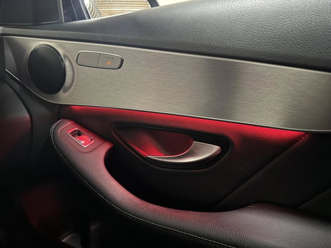 Mercedes-Benz C-Klasse Estate 300e AMG Pano Leer 360° Trekh. NAP