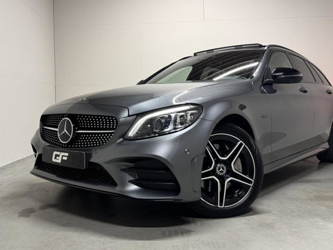 Mercedes-Benz C-Klasse Estate 300e AMG Pano Leer 360° Trekh. NAP
