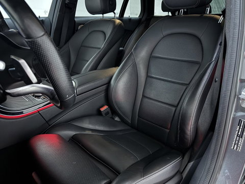 Mercedes-Benz C-Klasse Estate 300e AMG Pano Leer 360° Trekh. NAP