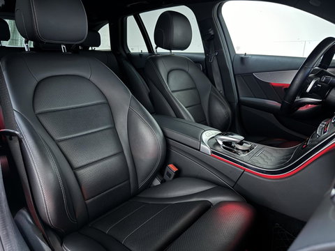 Mercedes-Benz C-Klasse Estate 300e AMG Pano Leer 360° Trekh. NAP