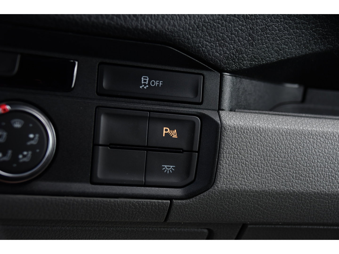 Volkswagen Crafter 35 2.0 TDI L3H3 PB Edition Cruise, Carplay, Sensoren, geveerde stoel, Trekhaak, 140pk, Automaat, Multimedia, Uniek!