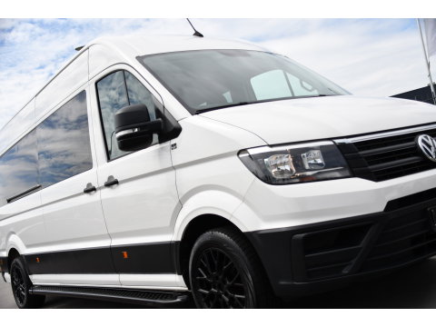 Volkswagen Crafter 35 2.0 TDI L4H3 DC PB Edition Cruise, Carplay, 177pk, Trekhaak, Multimedia, Airco, 5 Zits, Automaat, Uniek!