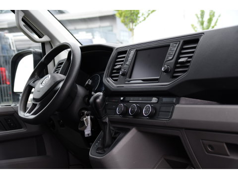 Volkswagen Crafter 35 2.0 TDI L4H3 DC PB Edition Cruise, Carplay, 177pk, Trekhaak, Multimedia, Airco, 5 Zits, Automaat, Uniek!