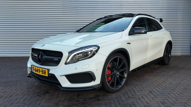 Mercedes-Benz GLA - AMG 45 4MATIC PANORAMADAK