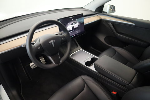 Tesla Model Y Performance AWD 75 kWh SOH 95% ACC Panoramadak HW3 24 Maanden garantie* (Vraag naar de voorwaarden)