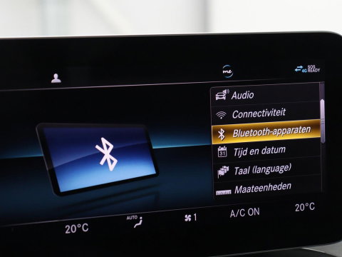 Mercedes-Benz C-Klasse 160 AMG Limited | Stoelverwarming | Leder/Alcantara | Trekhaak | Camera | Park Assist | Navigatie | Digitale Cockpit | Climate control | Cruise control | 18'' | Bluetooth