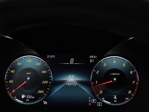 Mercedes-Benz C-Klasse 160 AMG Limited | Stoelverwarming | Leder/Alcantara | Trekhaak | Camera | Park Assist | Navigatie | Digitale Cockpit | Climate control | Cruise control | 18'' | Bluetooth