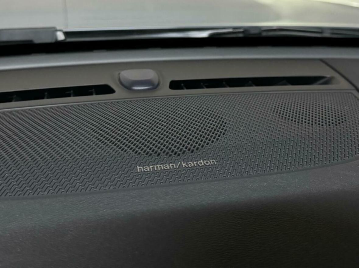 Volvo XC40 1.5 T5 Recharge R-Design Pano H/K 360° Memory