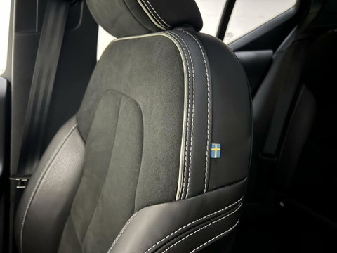 Volvo XC40 1.5 T5 Recharge R-Design Pano H/K 360° Memory
