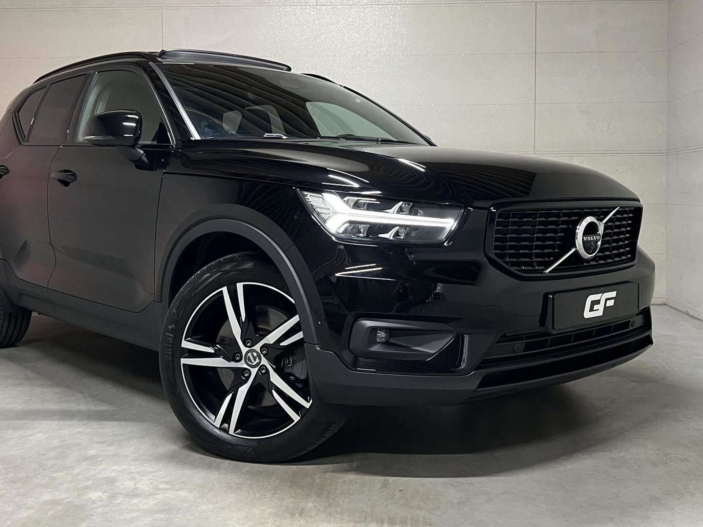 Volvo XC40 1.5 T5 Recharge R-Design Pano H/K 360° Memory