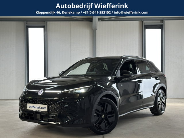 Volkswagen T-Roc - 1.5 eTsi R-Line First Edition | IQ light | Pano | Trekhaak |