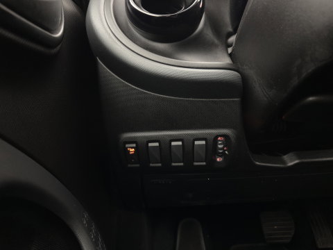 Smart Forfour EQ Essential 18 kWh [ 3-Fase-22kW ] {SOH-93%} (INCL-BTW) *LEATHER | HEATED-COMFORTSEATS | PRIVACY-GLASS | AIRCO | CRUISE | 15''ALU*