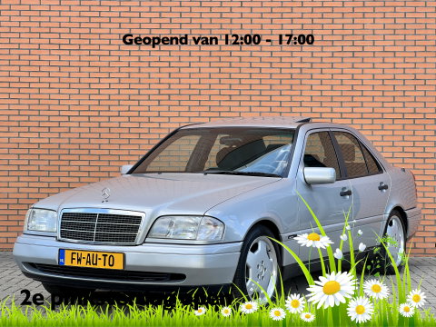Mercedes-Benz C-Klasse 180 Sport | Schuif - Kanteldak | Stoelverwarming | Parkeersensoren | Elektrische Ramen | Elektrische Spiegels |