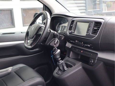 Peugeot Expert 2.0 BlueHDI 150pk Euro 6 Sport Lang L2 - Xenon - Leer - Camera - Cruise