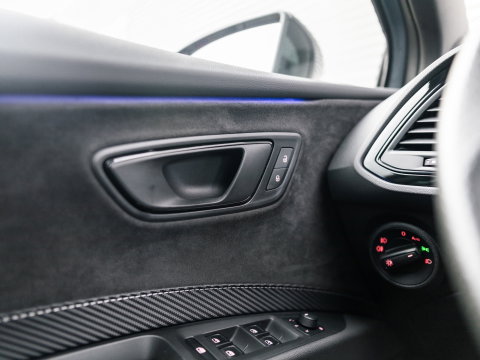 SEAT Leon 2.0 TSI CUPRA PANO BEATS VIRTUAL CAMERA KEYLESS