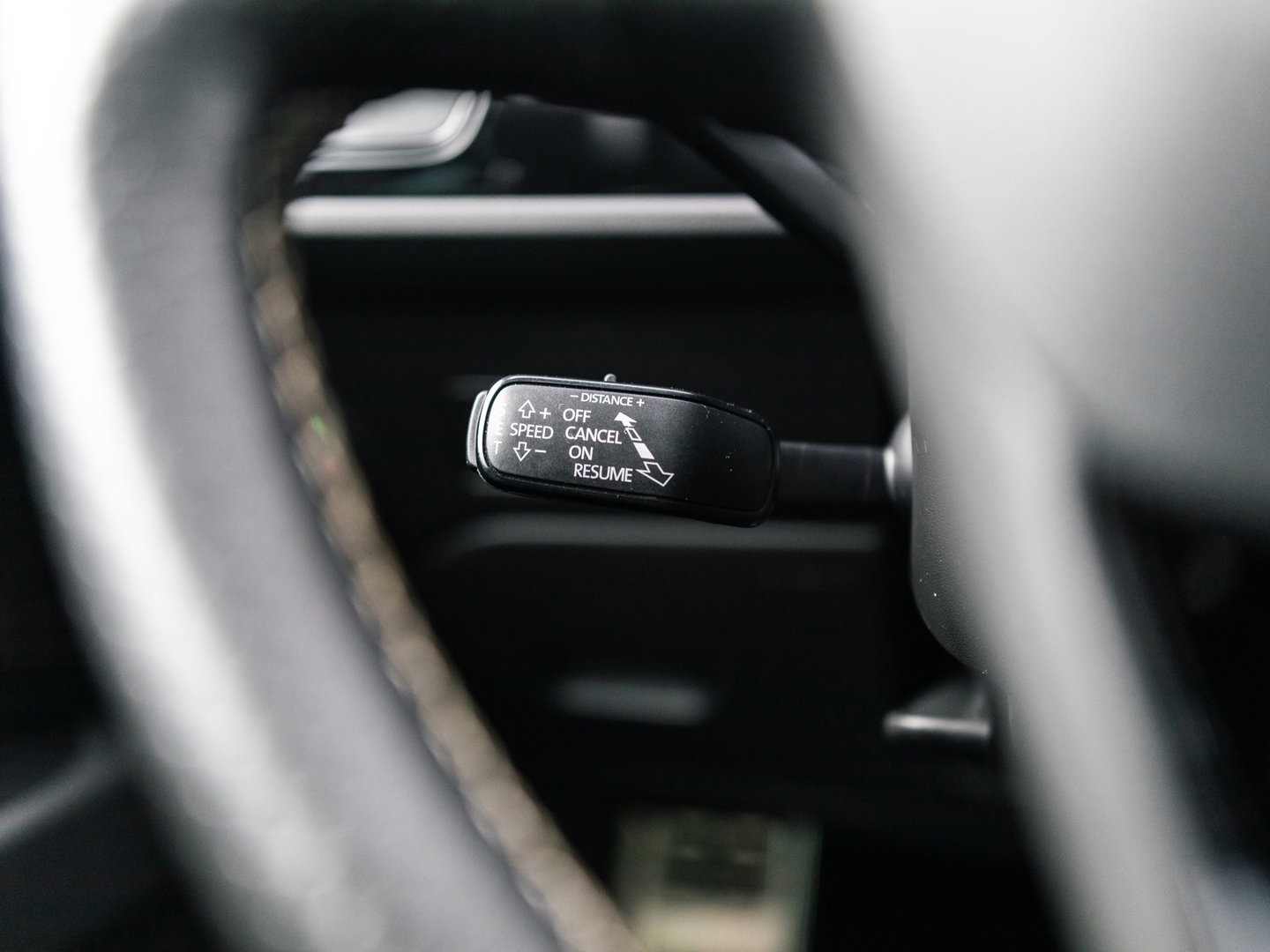 SEAT Leon 2.0 TSI CUPRA PANO BEATS VIRTUAL CAMERA KEYLESS
