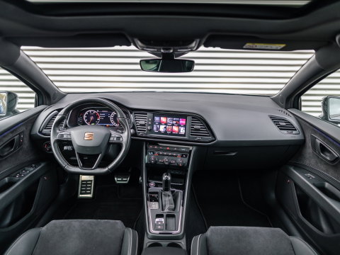 SEAT Leon 2.0 TSI CUPRA PANO BEATS VIRTUAL CAMERA KEYLESS