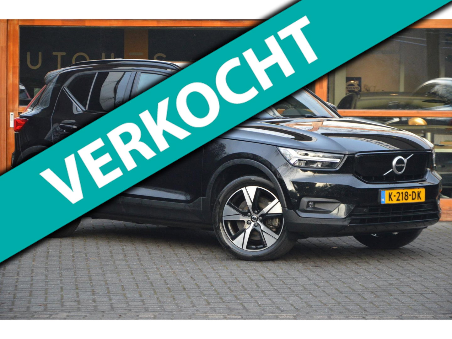 Volvo XC40 Recharge P8 AWD R-Design | 92% SOH | Adaptive | Trekhaak | Stoel + Stuur Verwarmd | Elektrische stoel | Apple-CarPlay |