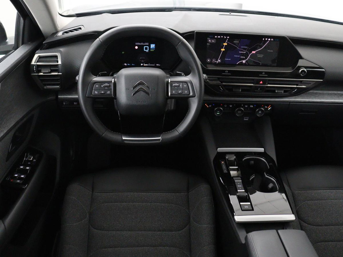 Citroën C5 X 1.6 Plug-in Hybrid 225 Business | SOH 96,6% | Stoelverwarming | Trekhaak | Adaptive cruise | Carplay | Navigatie | Full LED | Keyless | Climate control | PHEV