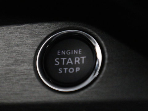Citroën C5 X 1.6 Plug-in Hybrid 225 Business | SOH 96,6% | Stoelverwarming | Trekhaak | Adaptive cruise | Carplay | Navigatie | Full LED | Keyless | Climate control | PHEV