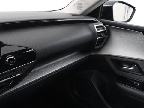 Citroën C5 X 1.6 Plug-in Hybrid 225 Business | SOH 96,6% | Stoelverwarming | Trekhaak | Adaptive cruise | Carplay | Navigatie | Full LED | Keyless | Climate control | PHEV