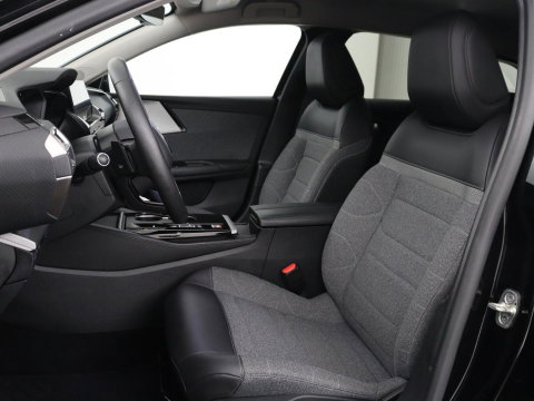 Citroën C5 X 1.6 Plug-in Hybrid 225 Business | SOH 96,6% | Stoelverwarming | Trekhaak | Adaptive cruise | Carplay | Navigatie | Full LED | Keyless | Climate control | PHEV