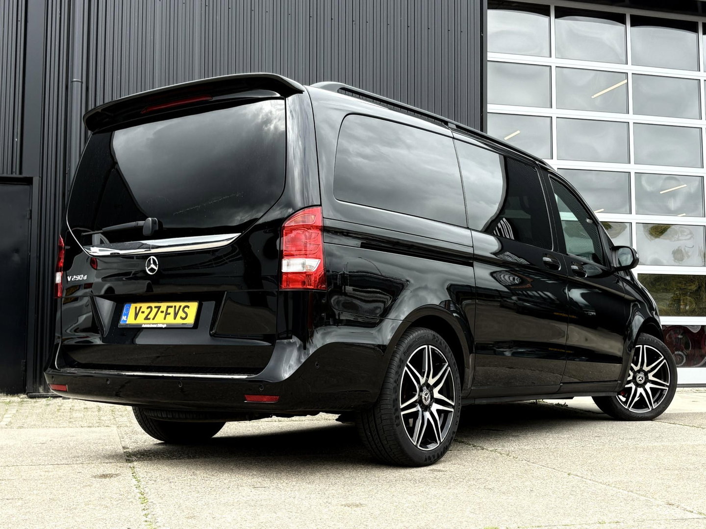Mercedes-Benz V-Klasse 250d Lang DC Avantgarde | MARGE | LEDER | STOELVERW. | 2x SCHUIFD | EL KLEP |